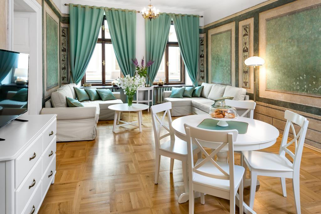 P&J Luxury Apartments Krakkó Kültér fotó